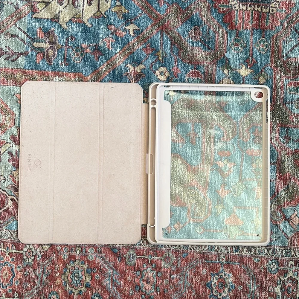 Rose Gold Tri-Fold Tablet Cover with Textured Elegance
